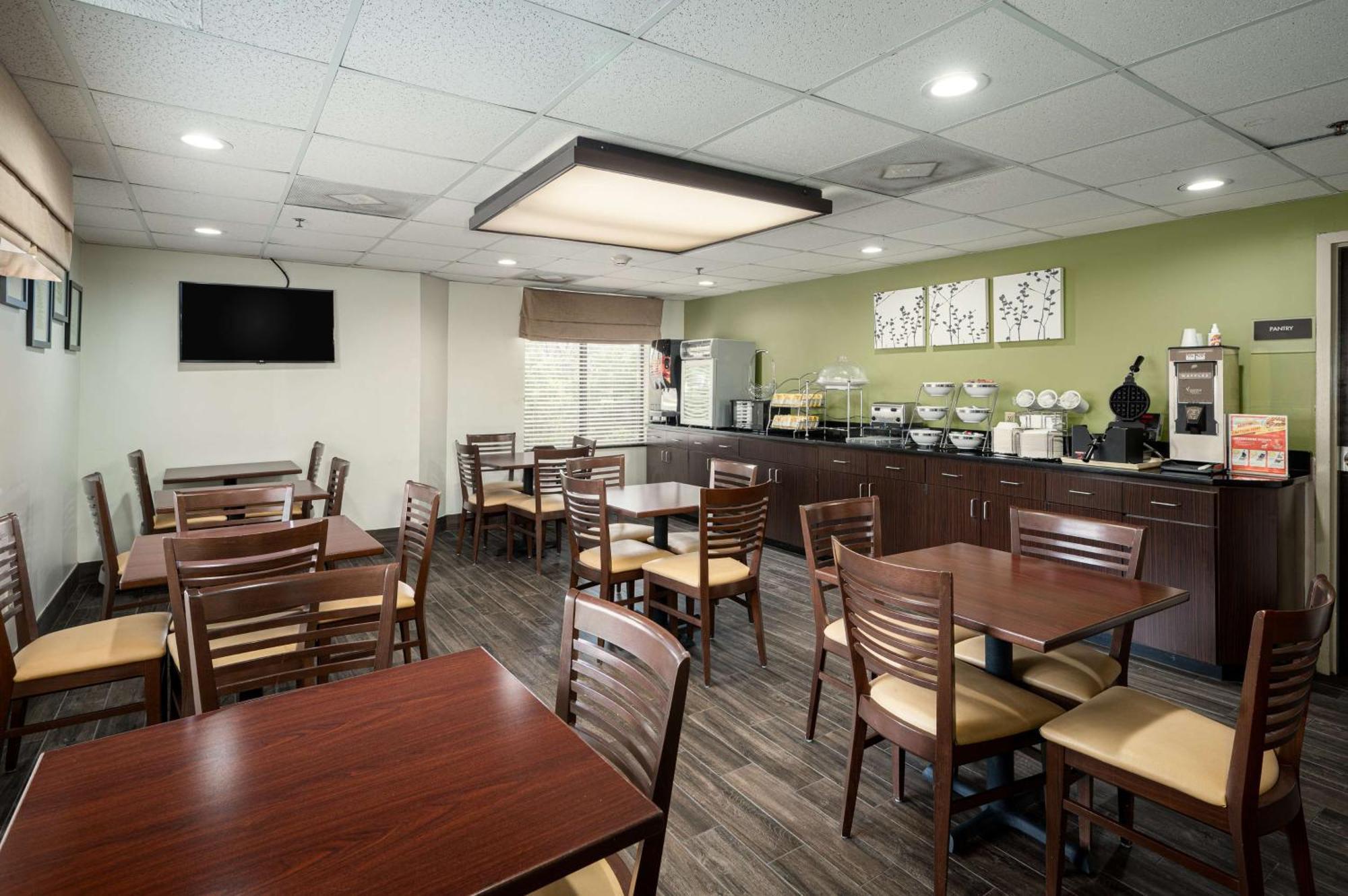 Surestay By Best Western Summerville Flowertown Екстериор снимка